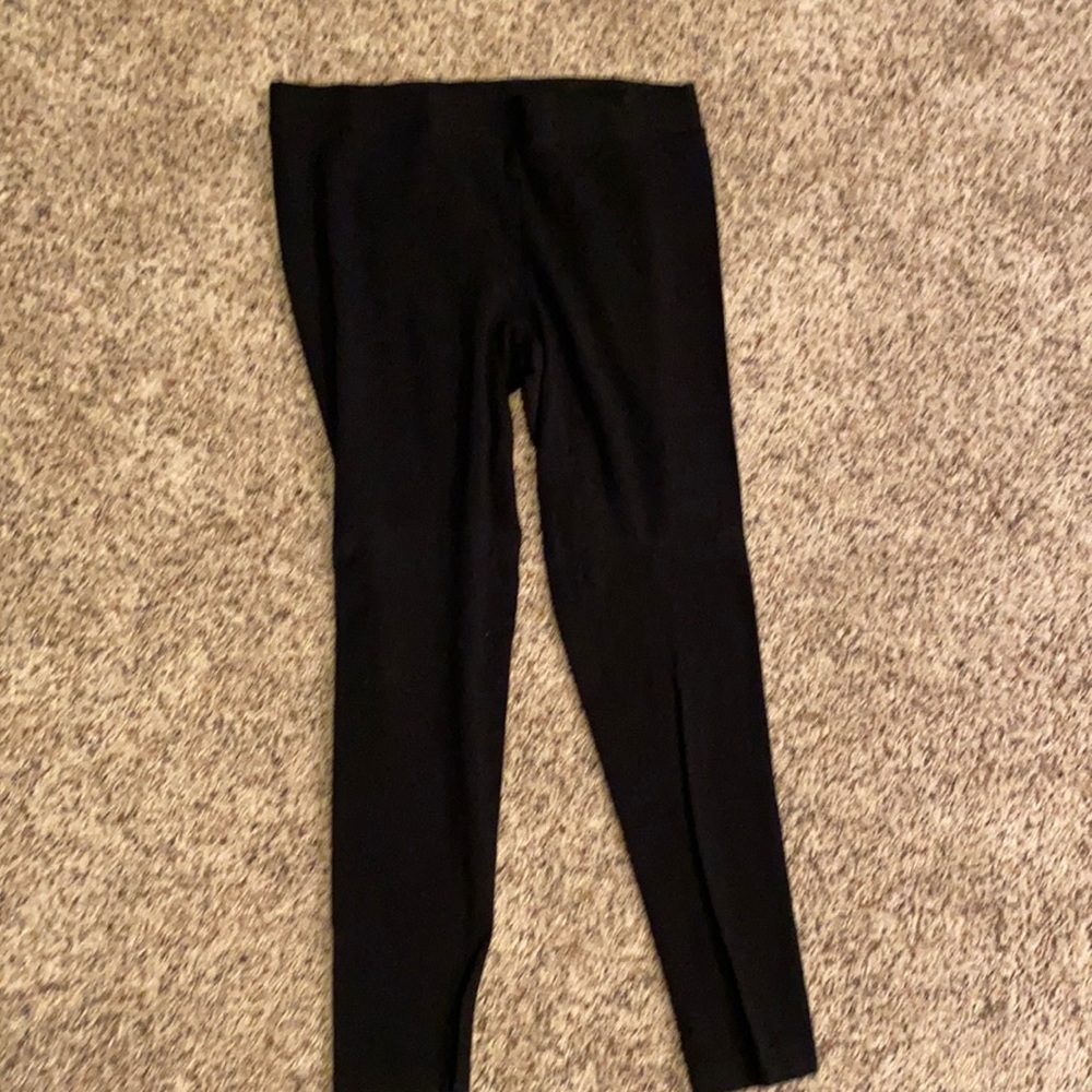 Kenneth Cole Capri Pants